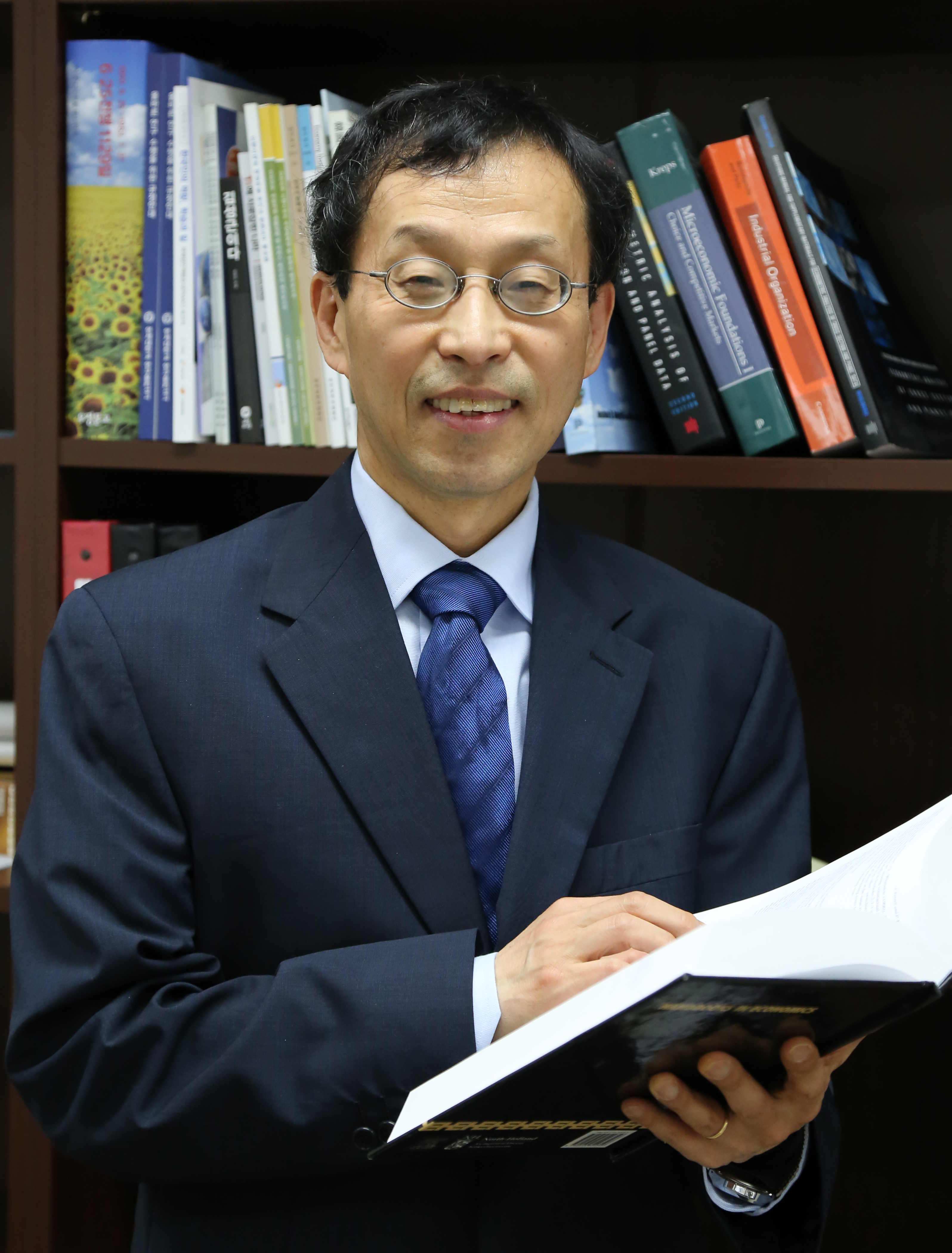 Jay Pil Choi
